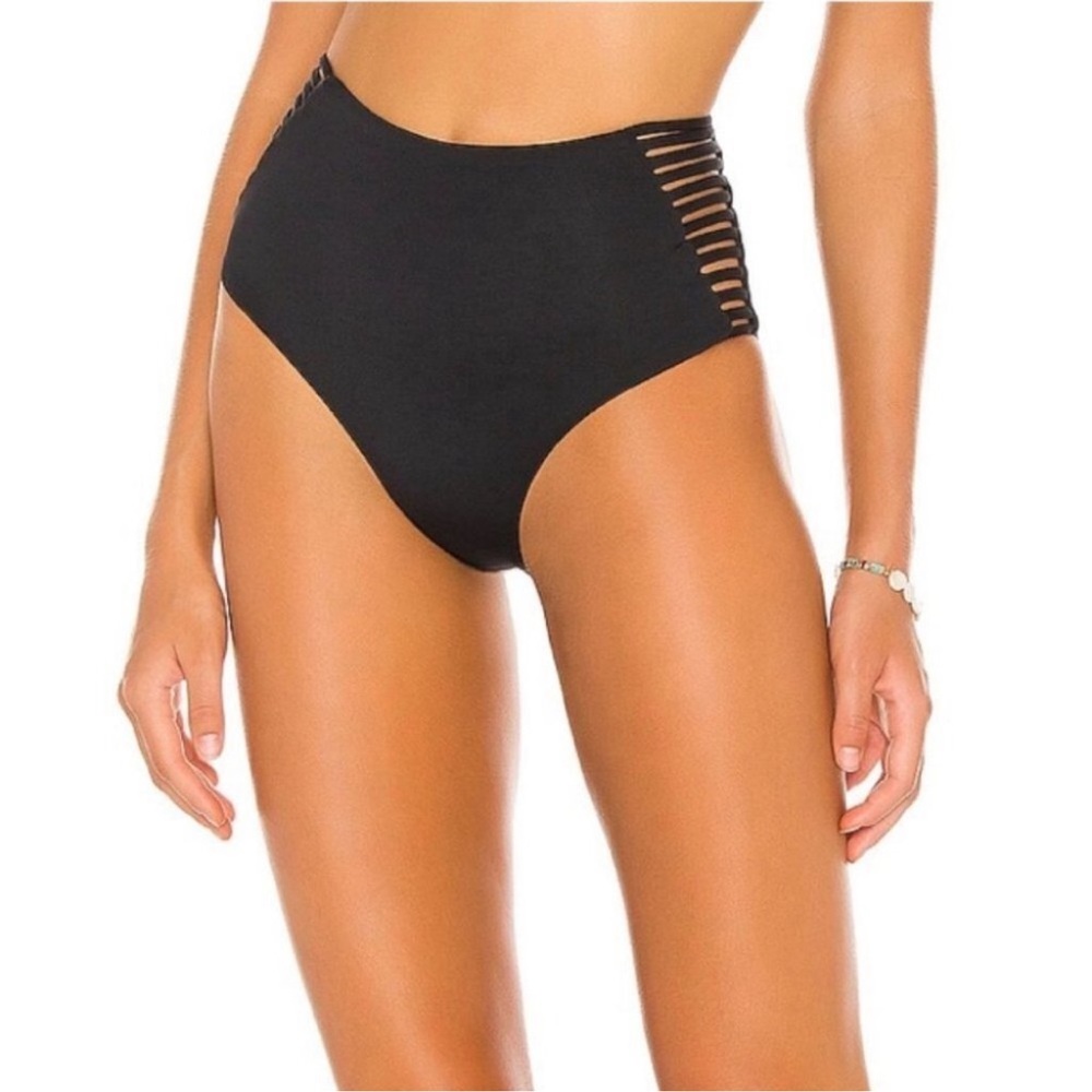 L* Space Harrington Strapy Bitsy Cut Bikini Bottom in Black (XS)